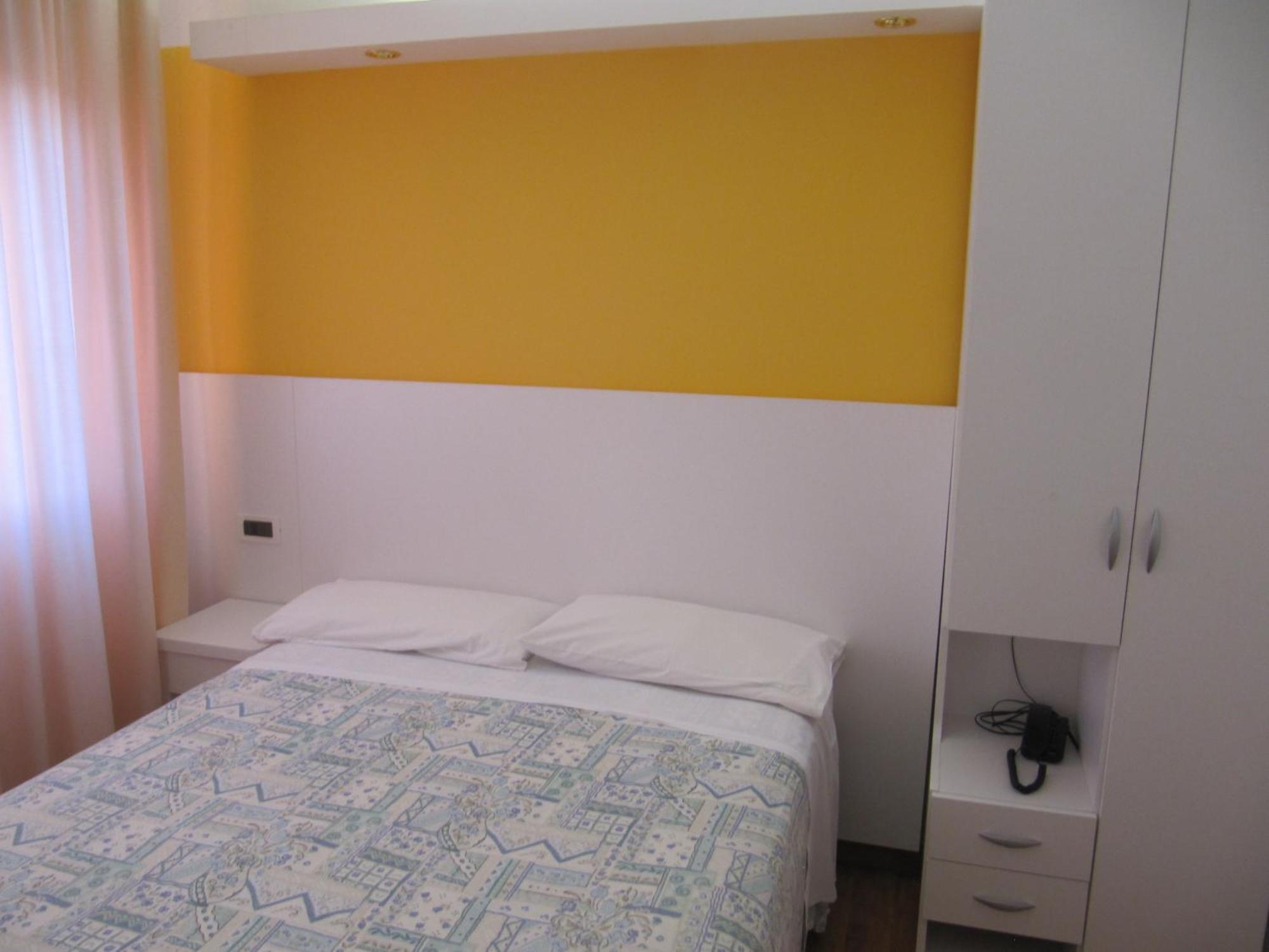 Sirena Hotel 3*