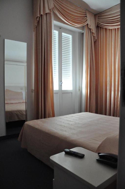 Hotel Sirena 3*